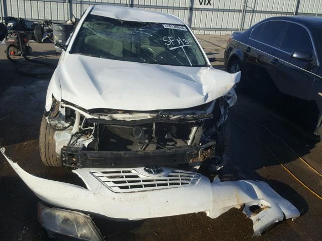 4T1BE46K89U903878 - 2009 TOYOTA CAMRY BASE WHITE photo 9