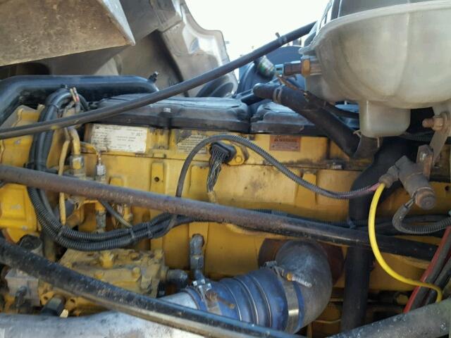 1FUJA6AVX4LM61623 - 2004 FREIGHTLINER CONVENTION BLACK photo 7