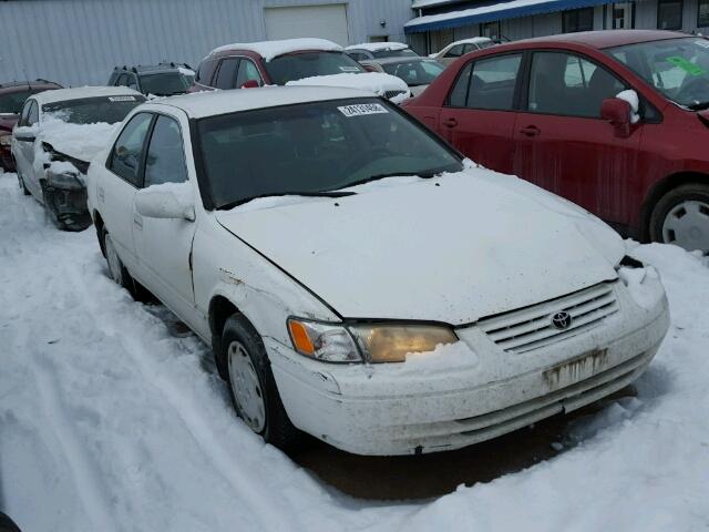 4T1BG22K1XU585782 - 1999 TOYOTA CAMRY CE WHITE photo 1