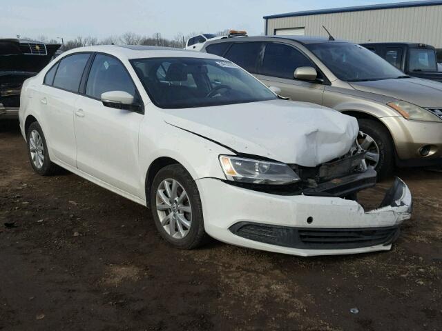 3VWDX7AJ8BM381557 - 2011 VOLKSWAGEN JETTA SE WHITE photo 1