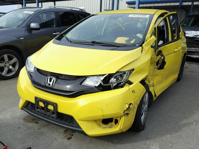 3HGGK5H57FM744675 - 2015 HONDA FIT LX Jaune photo 2