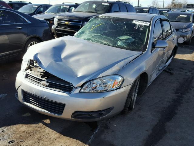 2G1WC583989191439 - 2008 CHEVROLET IMPALA LT SILVER photo 2