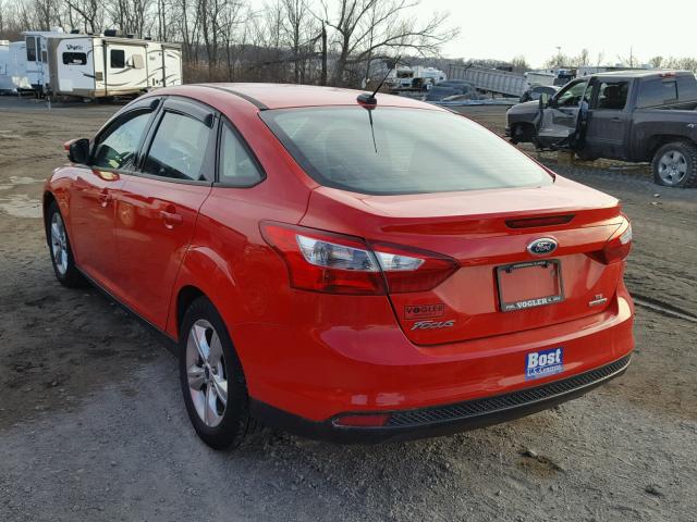 1FADP3F22EL121518 - 2014 FORD FOCUS SE RED photo 3