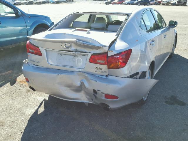 JTHBK262965024556 - 2006 LEXUS IS 250 SILVER photo 9