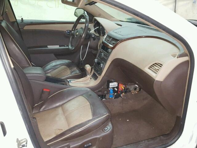 1G1ZK57B594249771 - 2009 CHEVROLET MALIBU LTZ თეთრი ფოტო 5