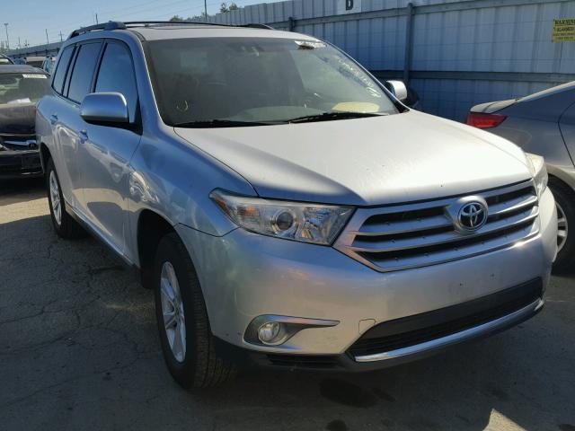 5TDBK3EH4CS111820 - 2012 TOYOTA HIGHLANDER SILVER photo 1