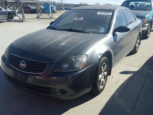 1N4AL11DX5C186550 - 2005 NISSAN ALTIMA S GRAY photo 2