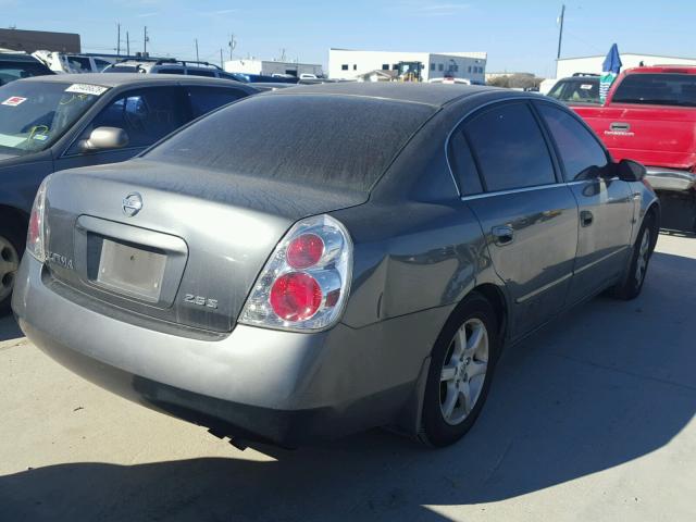 1N4AL11DX5C186550 - 2005 NISSAN ALTIMA S GRAY photo 4