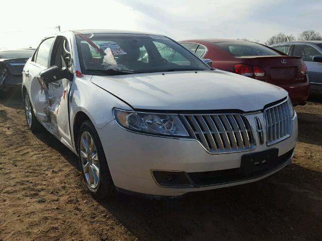 3LNHL2JC8BR774154 - 2011 LINCOLN MKZ AWD WHITE photo 1