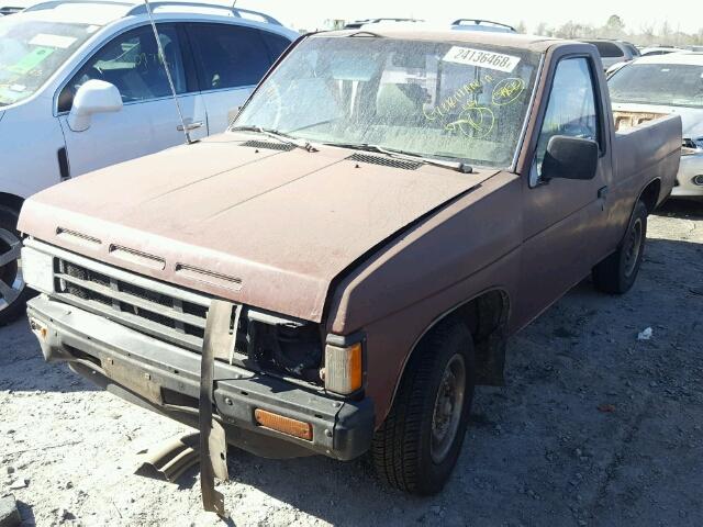 1N6ND11S9JC392425 - 1988 NISSAN D21 SHORT MAROON photo 2