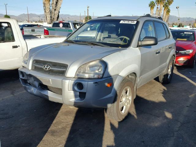 KM8JM12B48U818313 - 2008 HYUNDAI TUCSON GLS SILVER photo 2