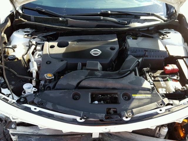 1N4AL3AP3EC400249 - 2014 NISSAN ALTIMA 2.5 WHITE photo 7