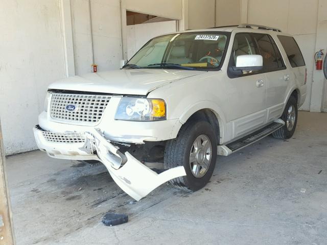 1FMFU19596LA96295 - 2006 FORD EXPEDITION CREAM photo 2