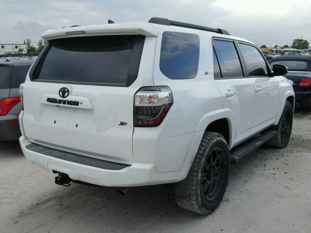 JTEZU5JR6H5157225 - 2017 TOYOTA 4RUNNER SR WHITE photo 4