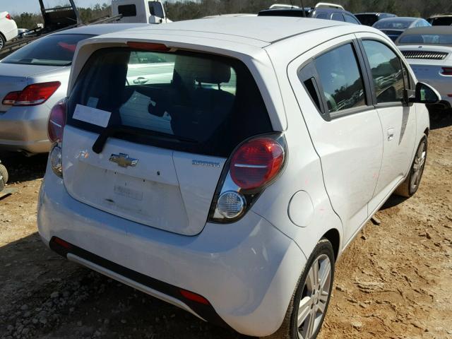 KL8CB6S95FC751472 - 2015 CHEVROLET SPARK LS WHITE photo 4