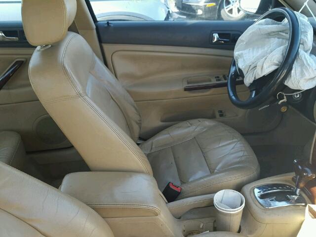 WVWYU63B85E121490 - 2005 VOLKSWAGEN PASSAT GLX BLACK photo 5