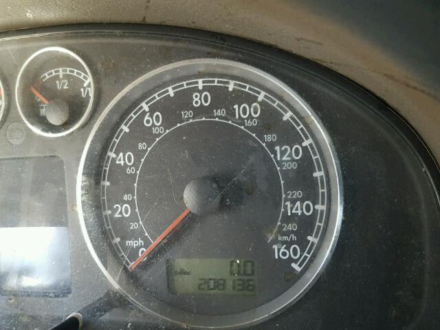 WVWYU63B85E121490 - 2005 VOLKSWAGEN PASSAT GLX BLACK photo 8