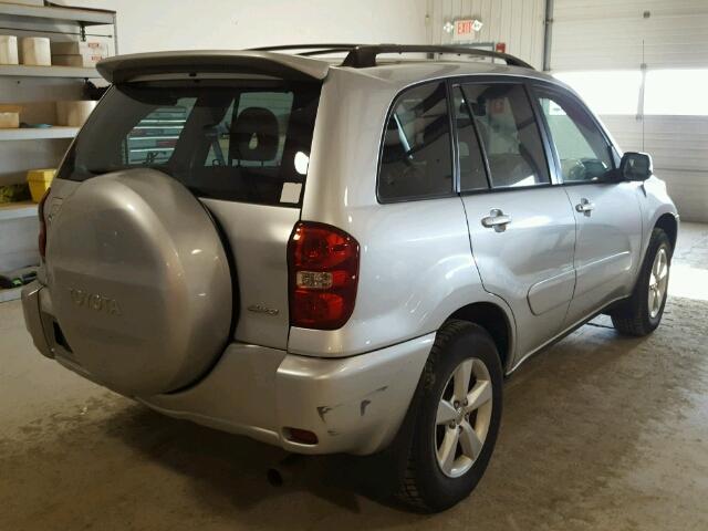 JTEHD20V450048926 - 2005 TOYOTA RAV4 SILVER photo 4