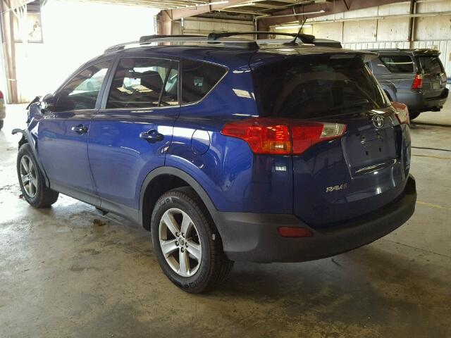 2T3RFREV4FW276426 - 2015 TOYOTA RAV4 XLE BLUE photo 3