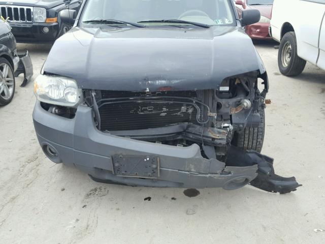 1FMCU93145DA09967 - 2005 FORD ESCAPE XLT BLACK photo 7