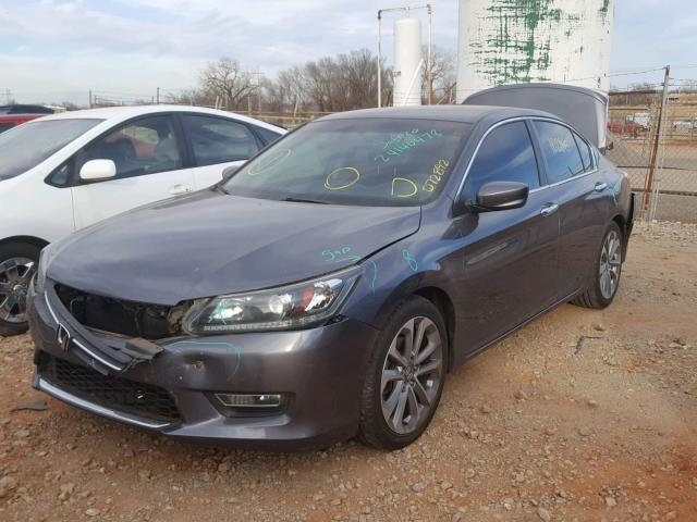 1HGCR2F5XDA072892 - 2013 HONDA ACCORD SPO GRAY photo 2