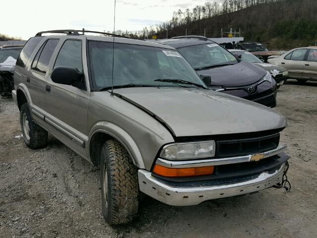 1GNDT13W112142496 - 2001 CHEVROLET BLAZER TAN photo 1