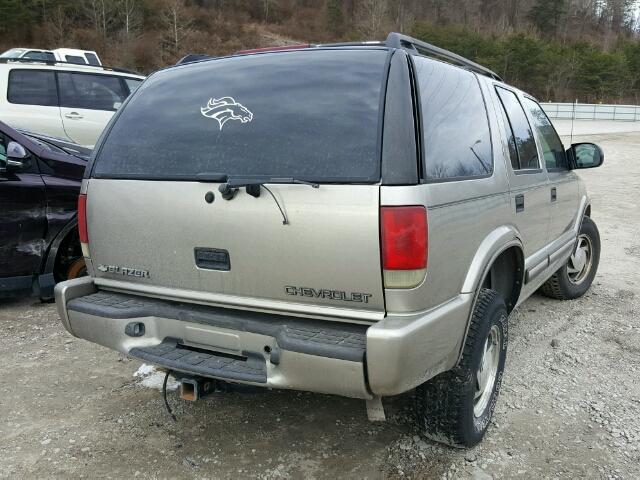 1GNDT13W112142496 - 2001 CHEVROLET BLAZER TAN photo 4