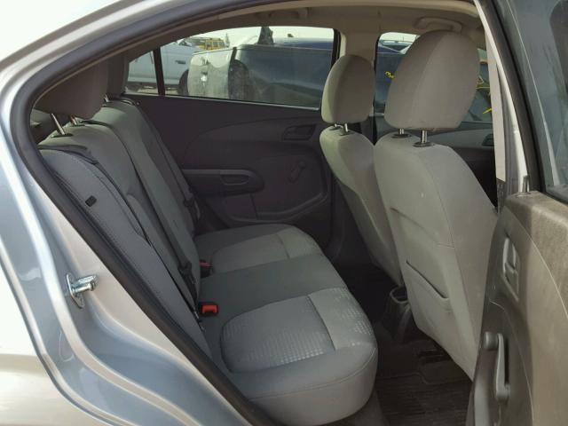 1G1JB5SH0G4118673 - 2016 CHEVROLET SONIC LS SILVER photo 6
