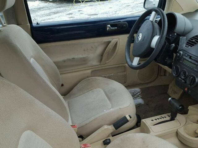 3VWBK21C13M430139 - 2003 VOLKSWAGEN NEW BEETLE 蓝色 照片 5
