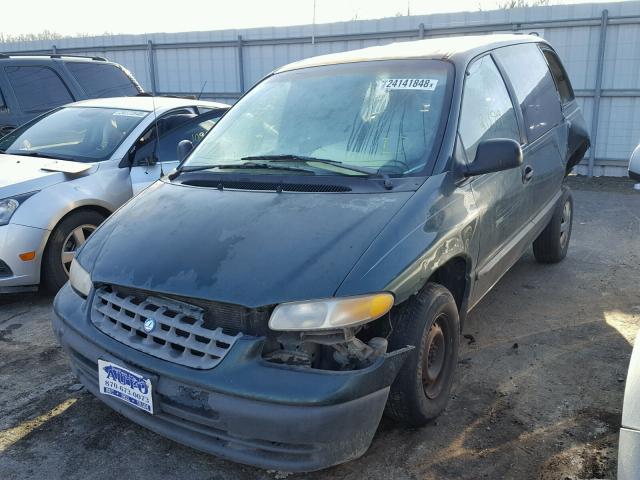 2P4FP25B3XR208848 - 1999 PLYMOUTH VOYAGER GREEN photo 2