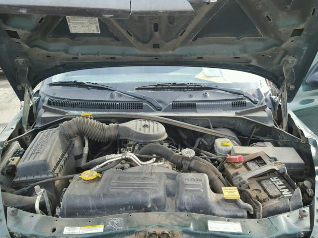 1B7FL16X32S583473 - 2002 DODGE DAKOTA BAS GREEN photo 7