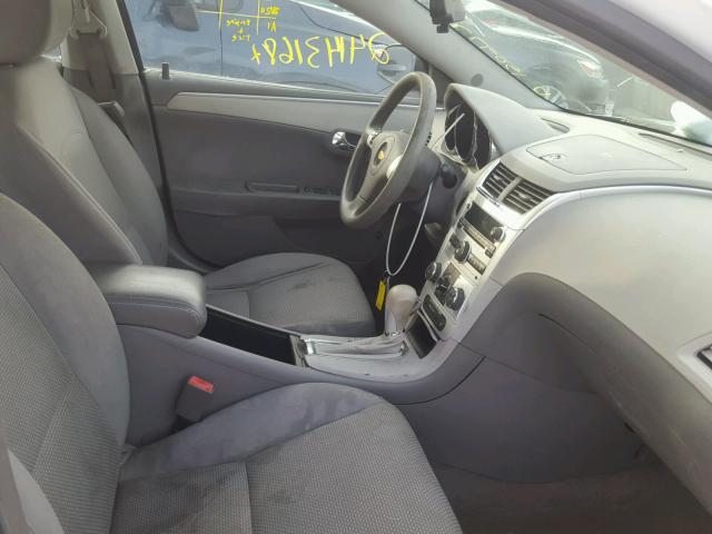 1G1ZB5E1XBF155163 - 2011 CHEVROLET MALIBU LS თეთრი ფოტო 5