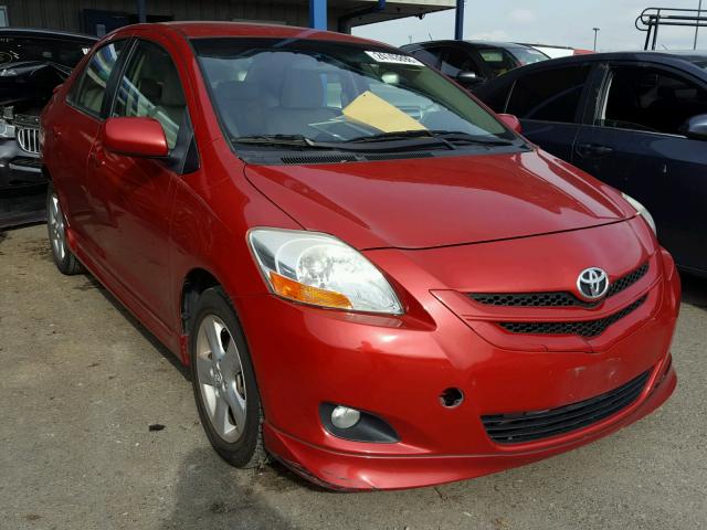 JTDBT923971182376 - 2007 TOYOTA YARIS RED photo 1