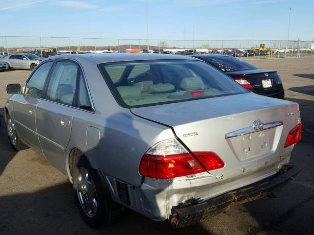 4T1BF28BX4U374215 - 2004 TOYOTA AVALON XL SILVER photo 3