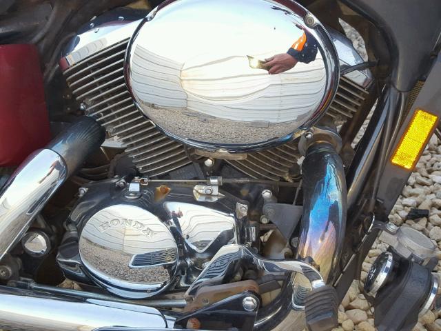 JH2RC44611M452268 - 2001 HONDA VT750 CD2 勃艮第红 照片 7