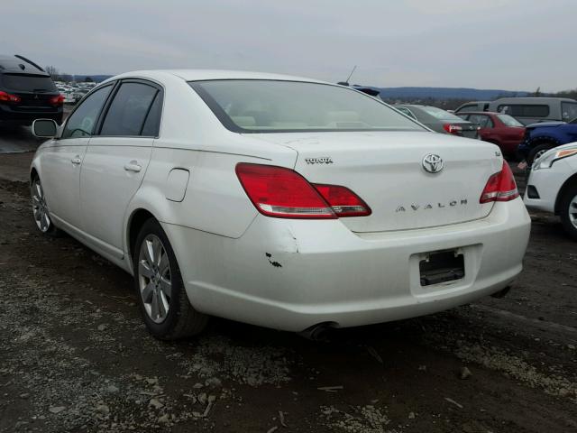 4T1BK36B86U079699 - 2006 TOYOTA AVALON XL WHITE photo 3