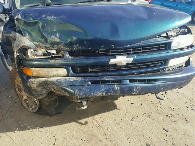 1GNEK13T65R208101 - 2005 CHEVROLET TAHOE K150 BLUE photo 9