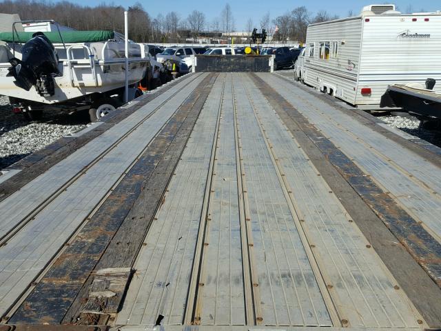 1TTE5320471082474 - 2007 UTILITY TRAILER SILVER photo 5