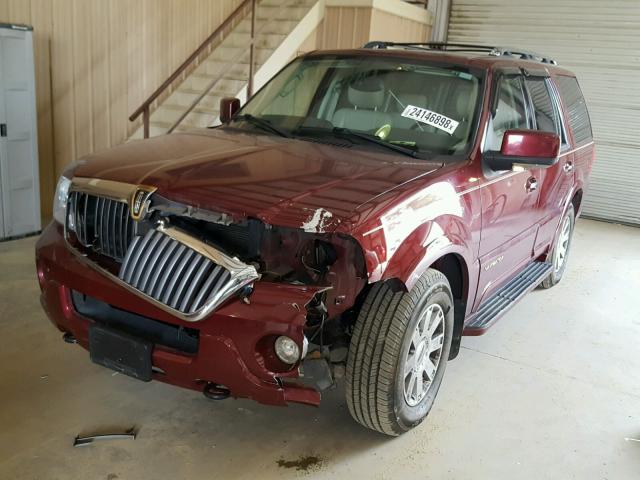 5LMFU27R54LJ18346 - 2004 LINCOLN NAVIGATOR BURGUNDY photo 2