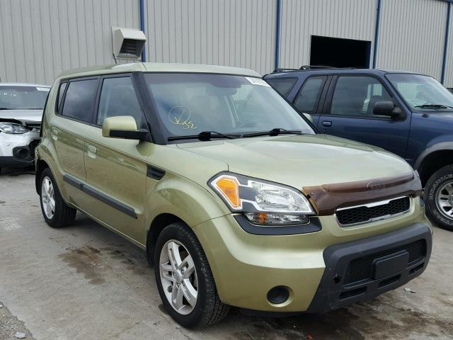 KNDJT2A28A7139003 - 2010 KIA SOUL + GREEN photo 1