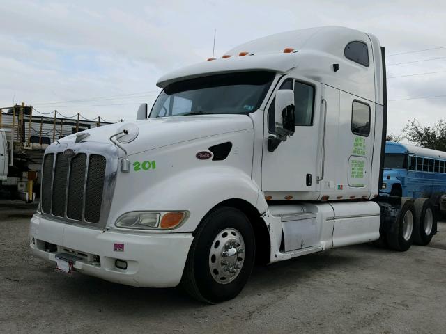 1XP7D49X33D587557 - 2003 PETERBILT 387 WHITE photo 2