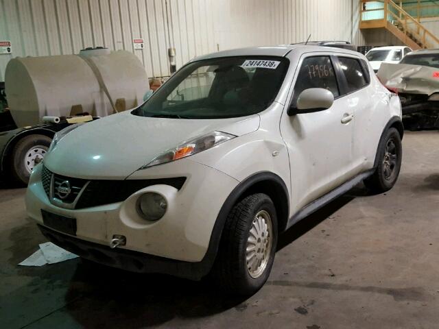 JN8AF5MV5DT216747 - 2013 NISSAN JUKE S WHITE photo 2