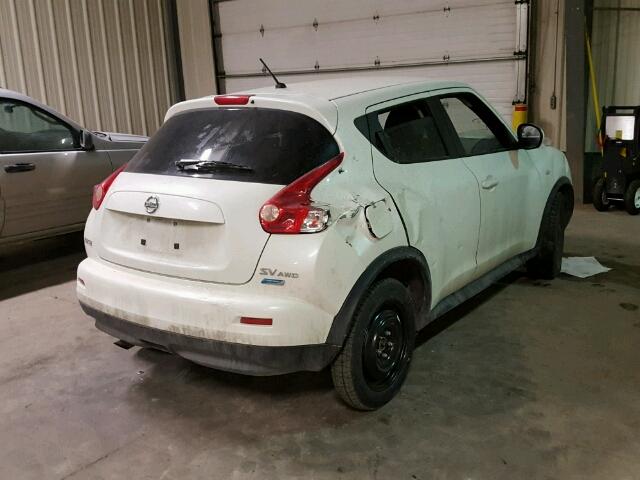 JN8AF5MV5DT216747 - 2013 NISSAN JUKE S WHITE photo 4