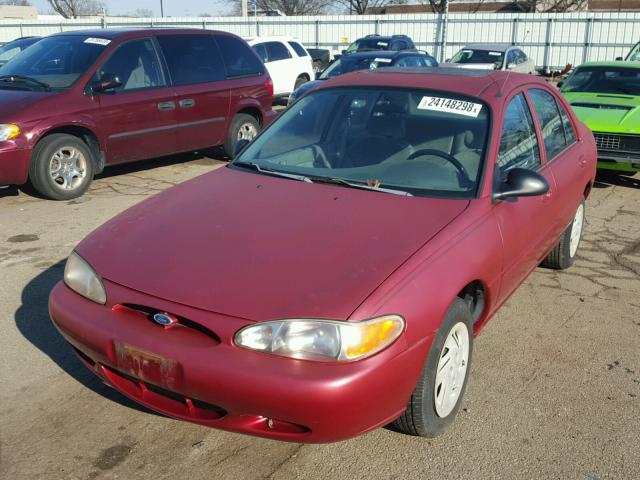 1FAFP13PXWW154490 - 1998 FORD ESCORT SE RED photo 2