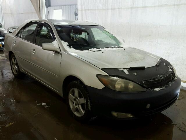 JTDBE32KX20114312 - 2002 TOYOTA CAMRY LE SILVER photo 1