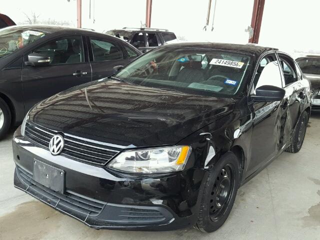 3VW2K7AJ4DM213746 - 2013 VOLKSWAGEN JETTA BASE შავი ფოტო 2