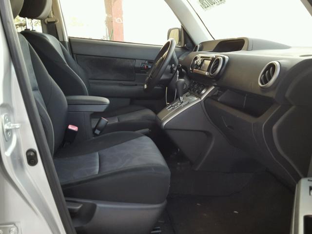JTLZE4FE8B1133321 - 2011 TOYOTA SCION XB 银色 照片 5