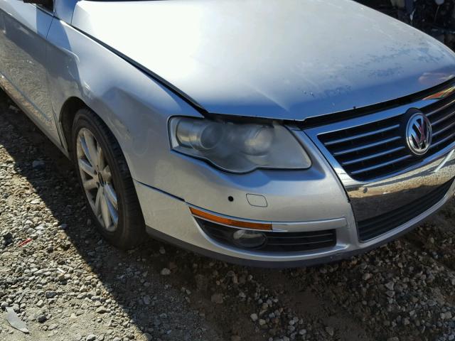 WVWEU73C66P091204 - 2006 VOLKSWAGEN PASSAT 3.6 SILVER photo 9