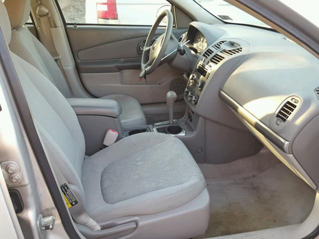 1G1ZS51F56F300052 - 2006 CHEVROLET MALIBU LS SILVER photo 5