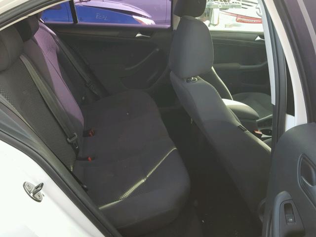 3VW2K7AJ0CM465671 - 2012 VOLKSWAGEN JETTA BASE 白色 照片 6